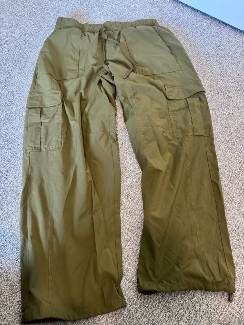 CALIA Women's Effortless Nyluxe Cinch Cargo Pant